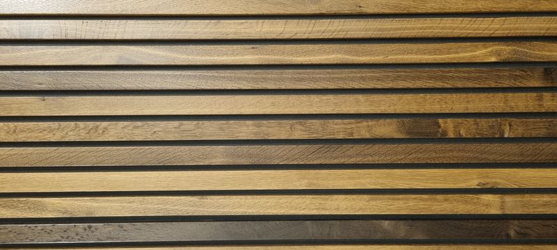 KRAFT SPILEPLATE 23X600mm RØKT EIK PRIS/M